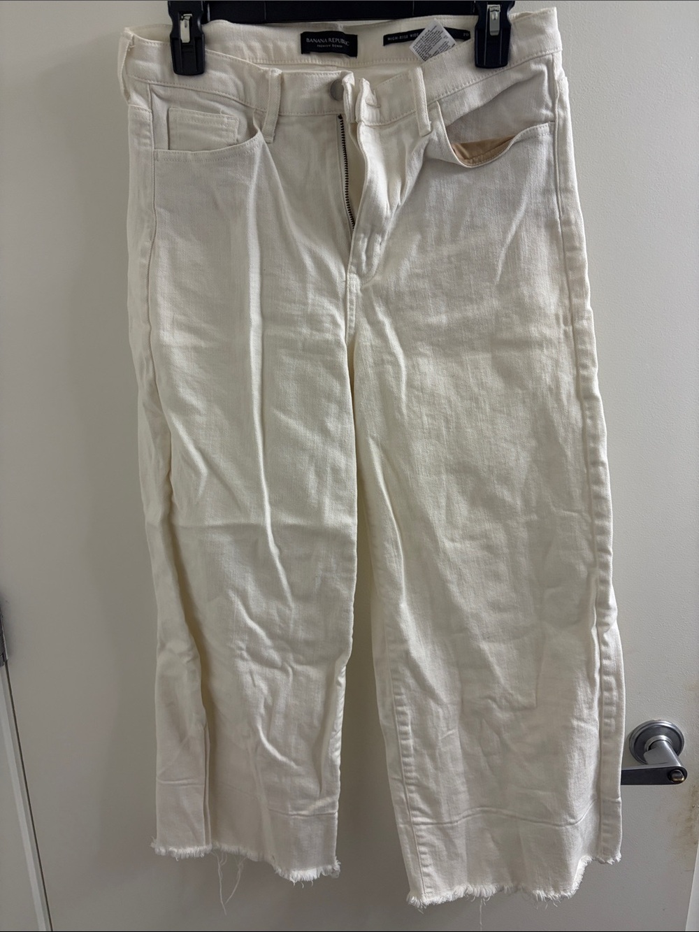 Banana Republic Off-White Wide-Leg Frayed Hem Jeans